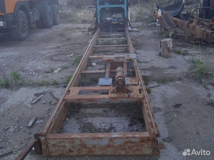 Станок деревообрабатывающий