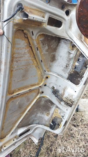 Крышка багажника ваз 2115