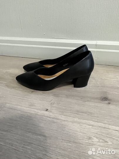 Туфли женские 38 размер