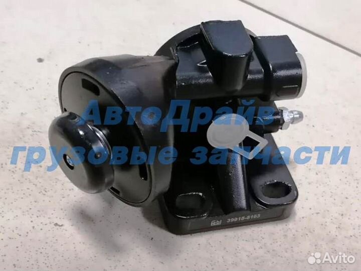 Кронштейн топливного фильтра грубой очистки Ивеко