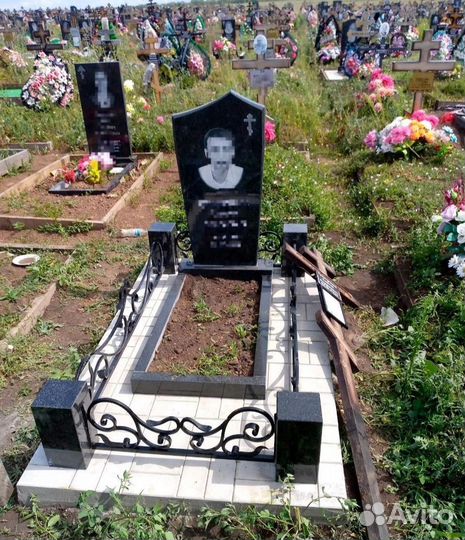 Памятники ограды благоустройство ковка таблички