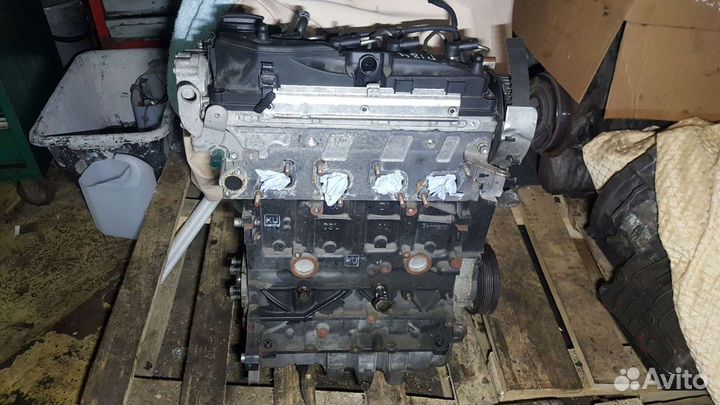 Двигатель 1.6 дизель cayc Passat B7 2012