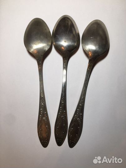 Ложки столовые СССР мнц 1 р. 15. коп. 3 штуки