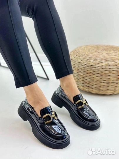 Лоферы женские новые