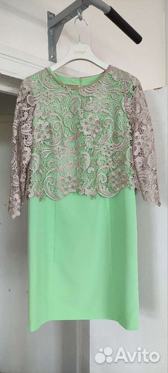 Платье с накидкой/пелеринкой