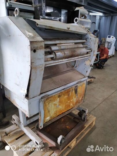 Тестозакаточная машина, закатка