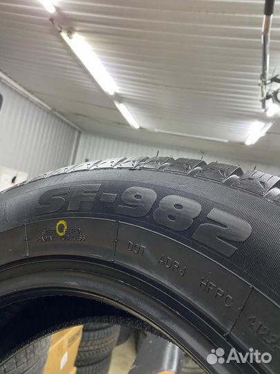 Sunfull SF982 235/60 R18 107H