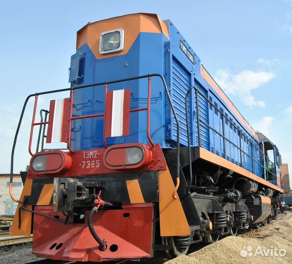 Машинист тепловоза тэм-2