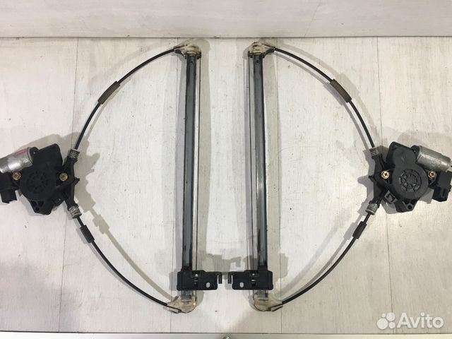 Стеклоподъёмник задний mazda 3 BK 2.0 мт седан