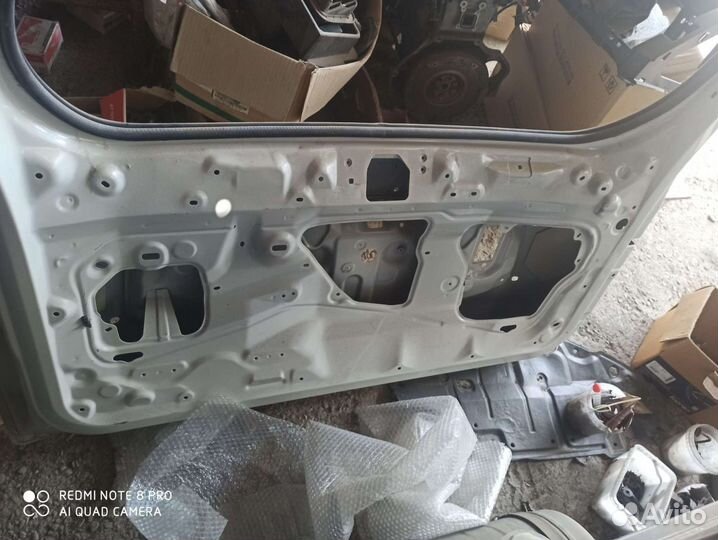 Богажник заднии, Пятая дверь