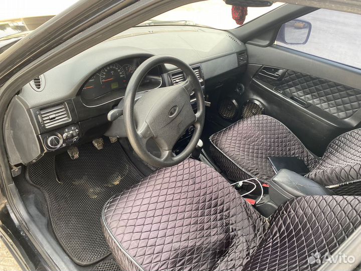 LADA Priora 1.6 МТ, 2011, битый, 280 000 км