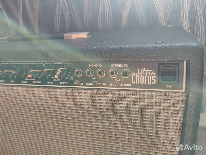 Комбоусилитель Fender Ultra Chorus PR 204 стерео