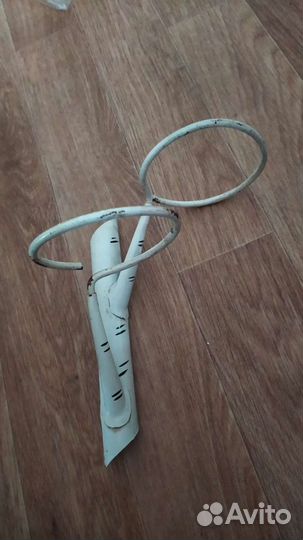 Подставка для цветов металлическая