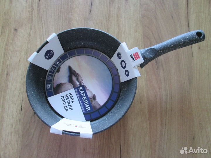 Сковорода алюминиевая новая