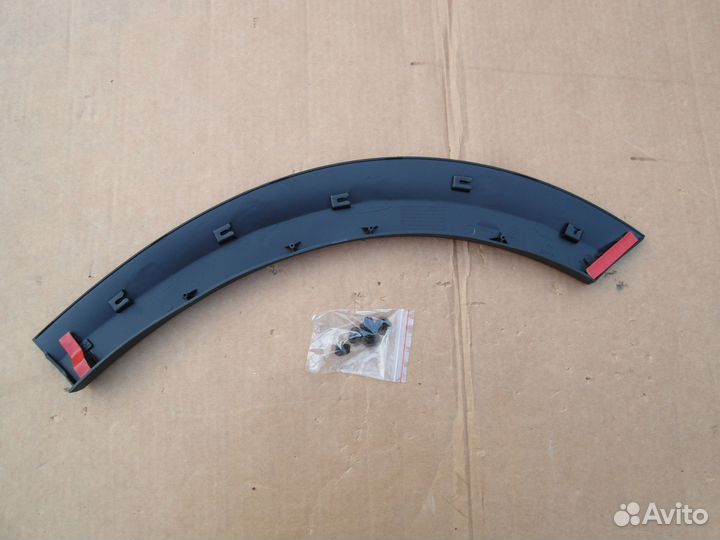 Молдинг зад двери по арке правый Infiniti QX50 J55