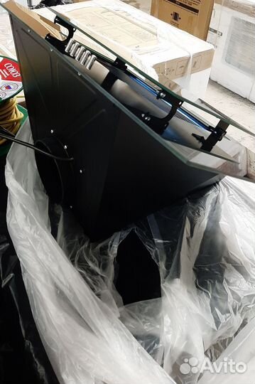 Вытяжка lexmira G 600black