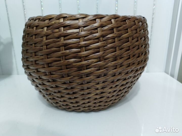 Кашпо из полиротанга