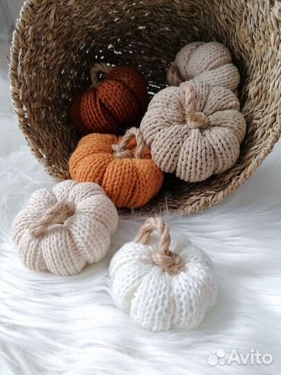 Вязаные тыквы