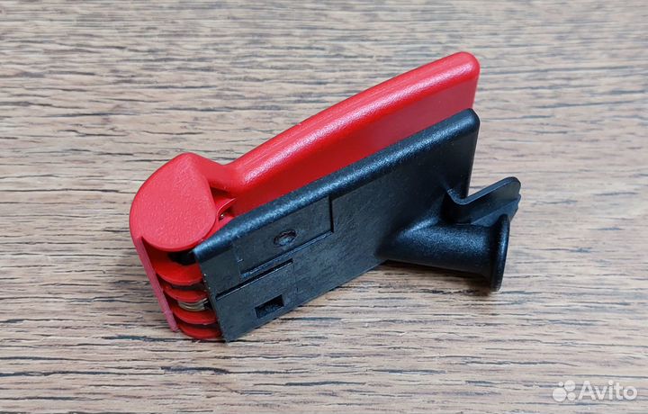 Ручка открывания капота Mercedes Benz