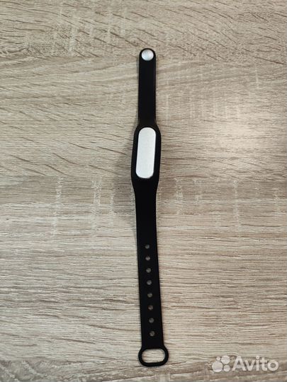 Фитнес браслет DayDay band