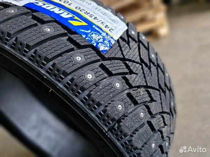 Landsail Ice Star IS37 245/45 R20 103H