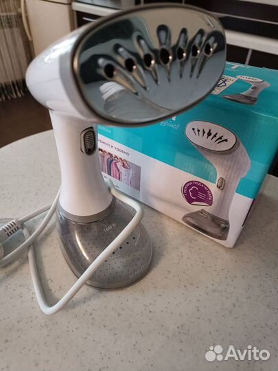 Отпариватель для одежды вертикальный