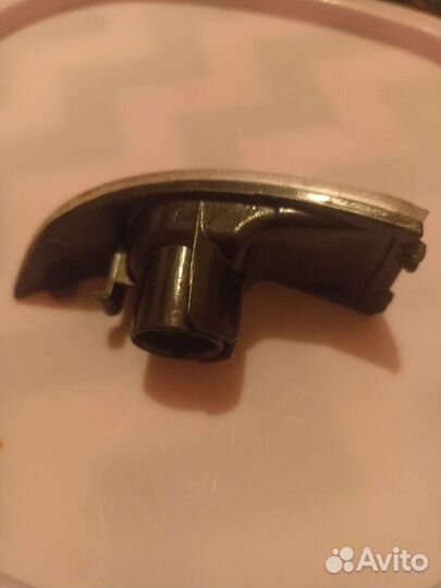 Повторитель поворотника в зеркало (правый) fluence