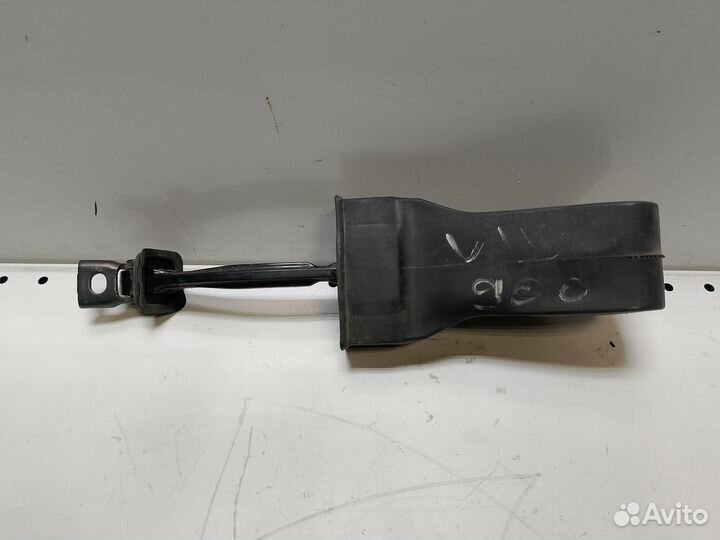 Ограничитель задней левой двери Volkswagen Tiguan