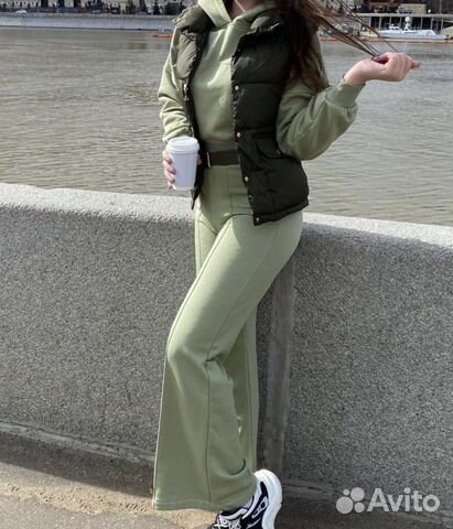 Спортивный костюм женский