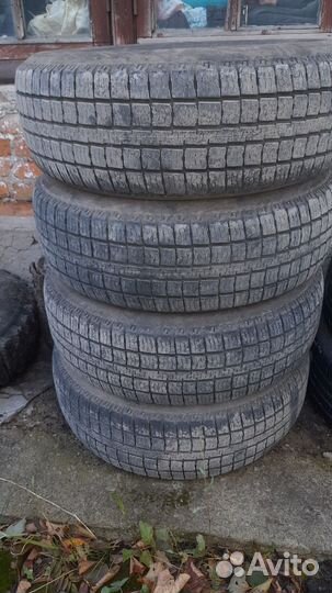 КАМА Kама-233 215/75 R15 110C