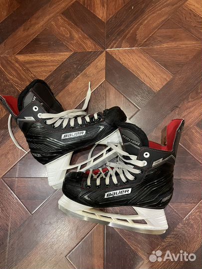 Коньки хоккейные bauer NS