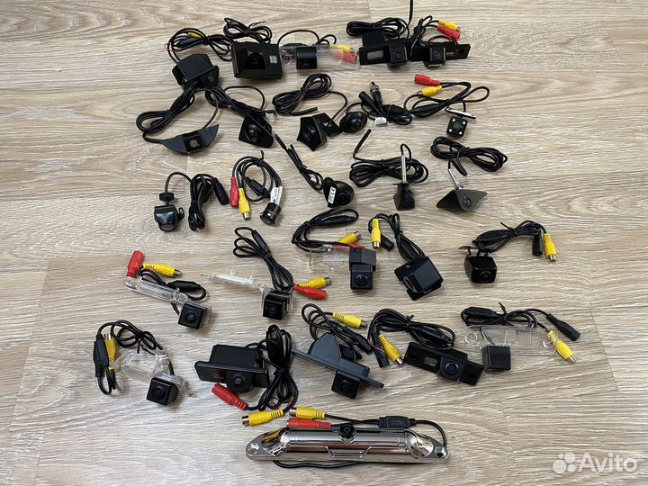 Штатная камера заднего вида на иномарки