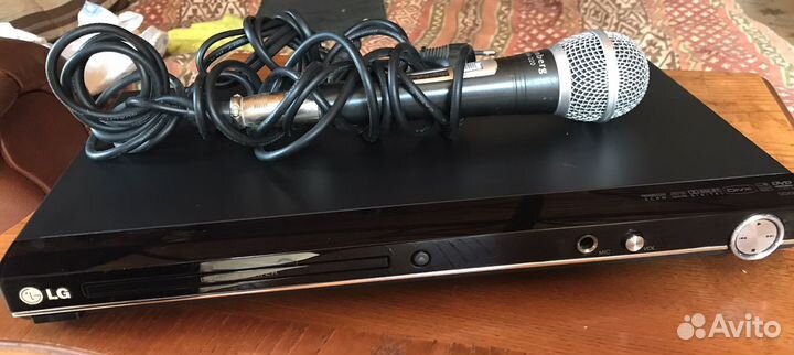 Микрофон для караоке и DVD под ремонт