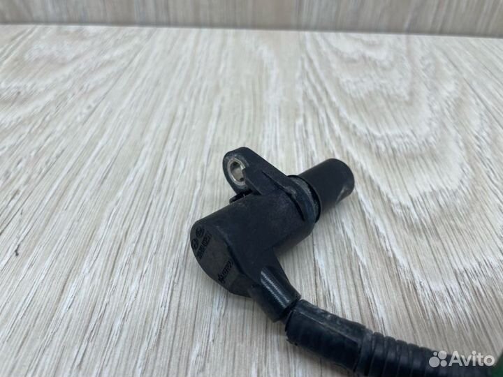 Датчик положения коленвала Kia Rio