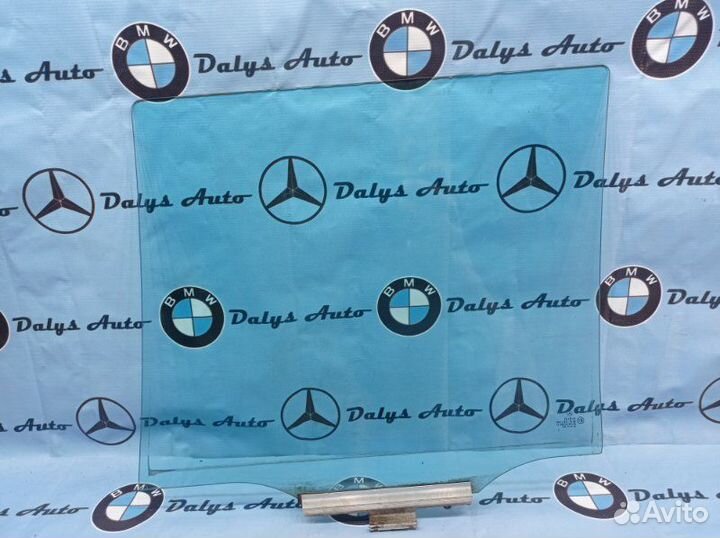 Стекло заднее правое Mercedes-Benz E-Class S210