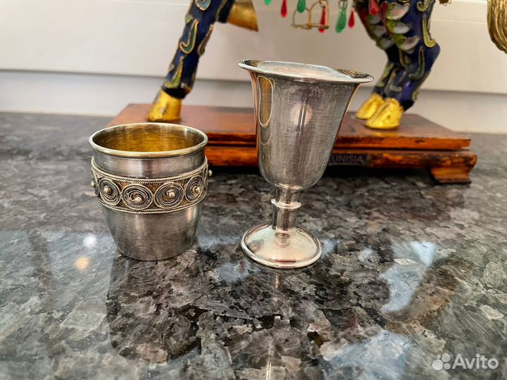 Рюмки из серебра и мельхиоровая стопка