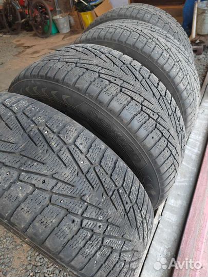 Nokian Tyres Hakkapeliitta 7 SUV 285/60 R18