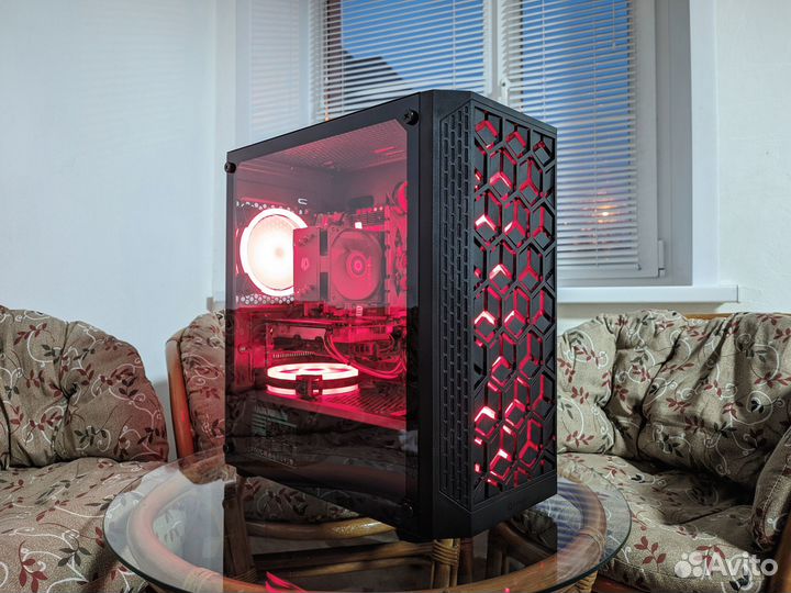 Игровой компьютер Intel 8 ядер, 32Gb, SSD 512Gb