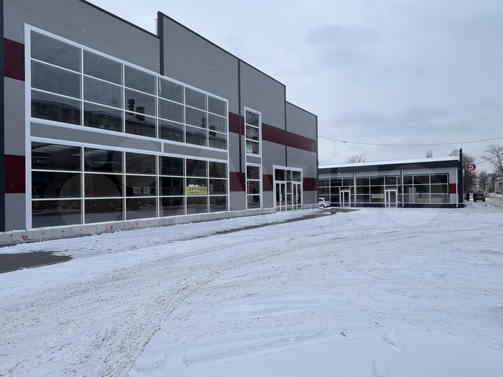 Торговая площадь, 1400 м²