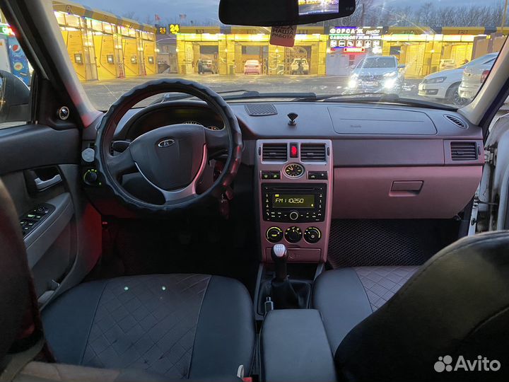 LADA Priora 1.6 МТ, 2012, 311 000 км