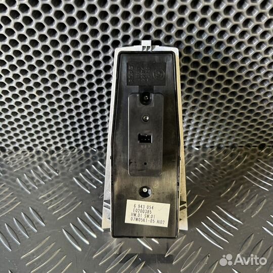 Блок управления стеклоподъемниками BMW 7 серия