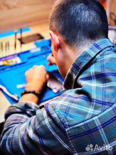 Ремонт телефонов, планшетов, ноутбуков