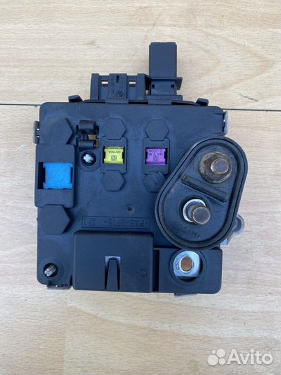 Клемник соединитель проводов Mercedes W220