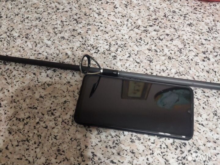 Продам спиннинг