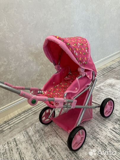 Кукольная коляска для куклы