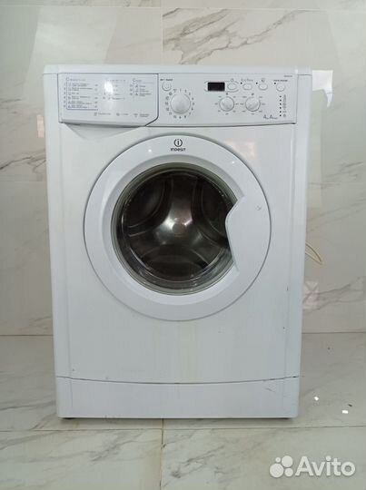 Стиральная машина бу узкая Indesit 4 кг