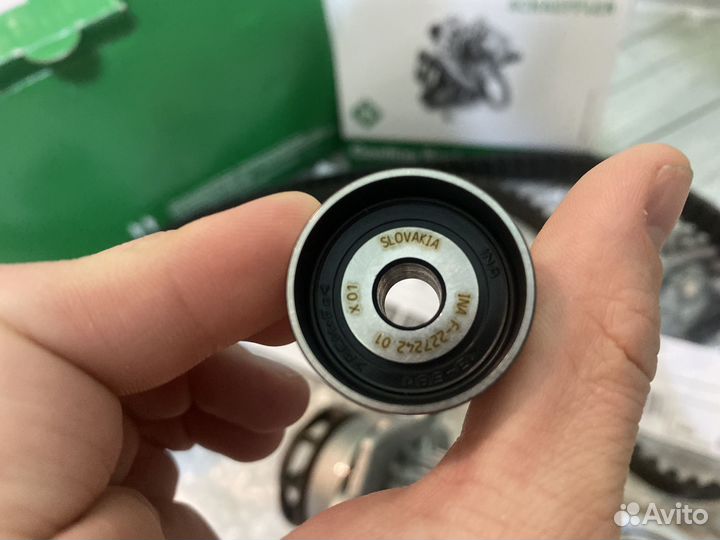 Комплект ремня грм (с помпой) VAG из Европы