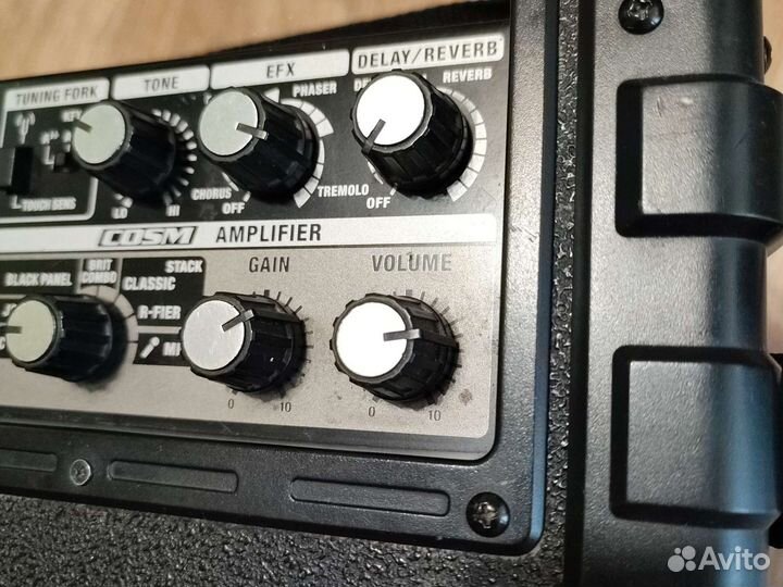 Roland Micro Cube Комбоусилитель