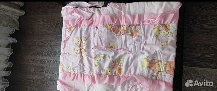 Бортики в кроватку