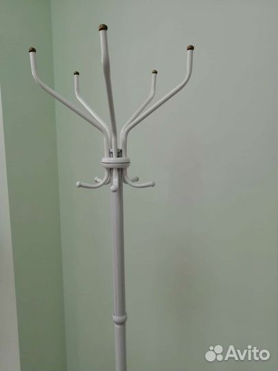 Вешалка напольная белая